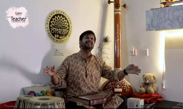 370144-varun-mishra-music-guru-teacher-indian-classical-music-online-classes-2