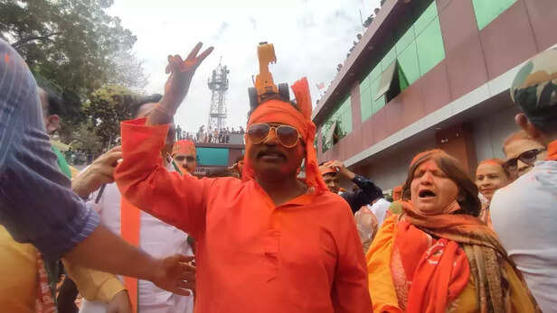 358300-whatsapp-image-2022-03-10-at-11859-pm-1