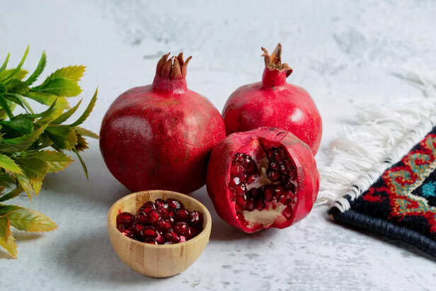 pomegranates enhance iron absorption in our body