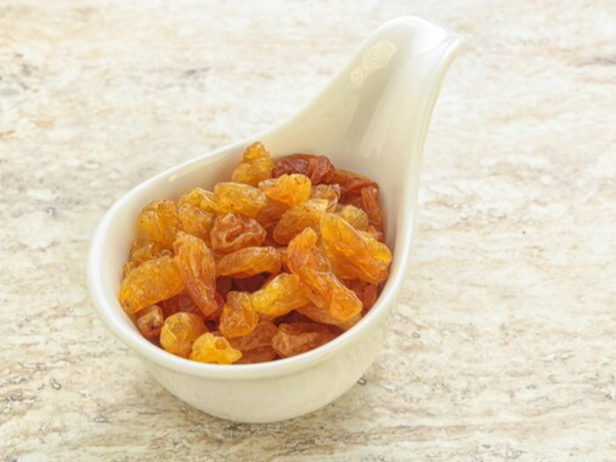 Raisins as liver cleanser