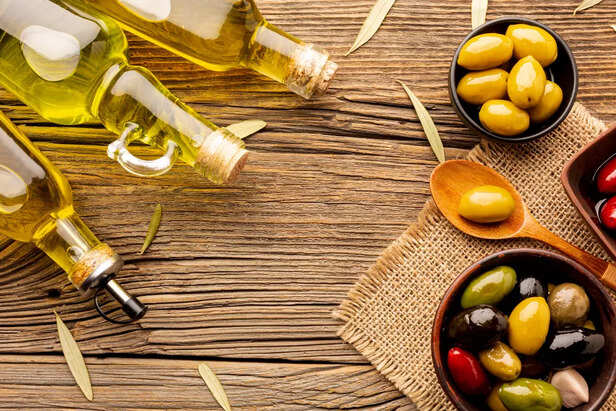 Olive Oil for Follicle Health