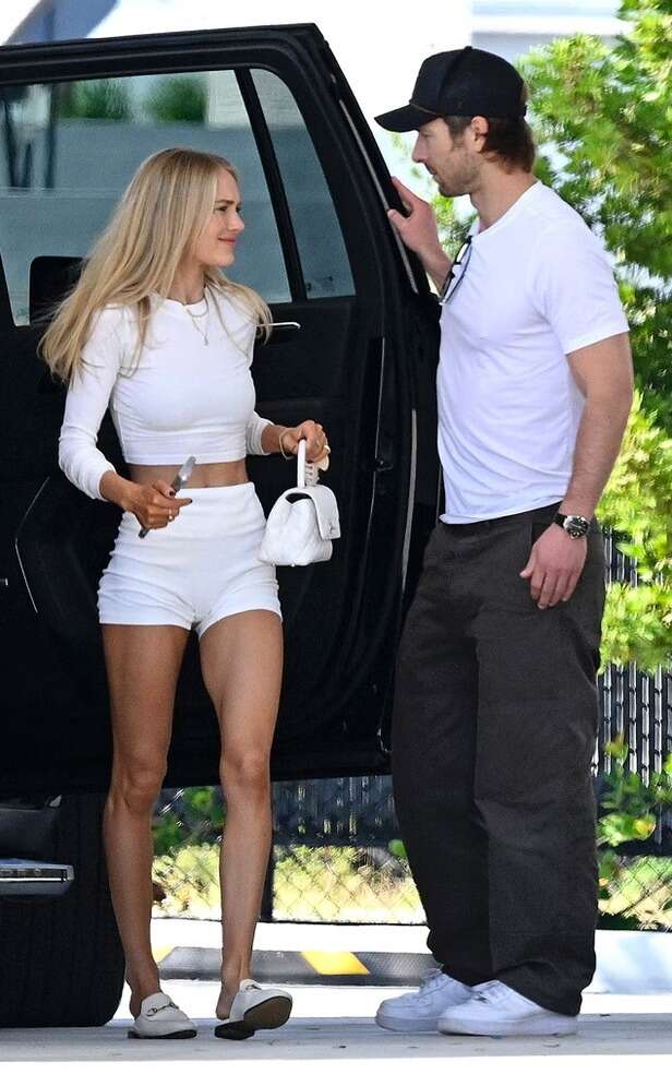 Backgrid | Weeks after quietly sparking dating rumours, the two actors were spotted spending post-Christmas time together in South Florida, sending the internet into full speculation mode. From shared dinners to shared departures, the signs are getting harder to ignore.