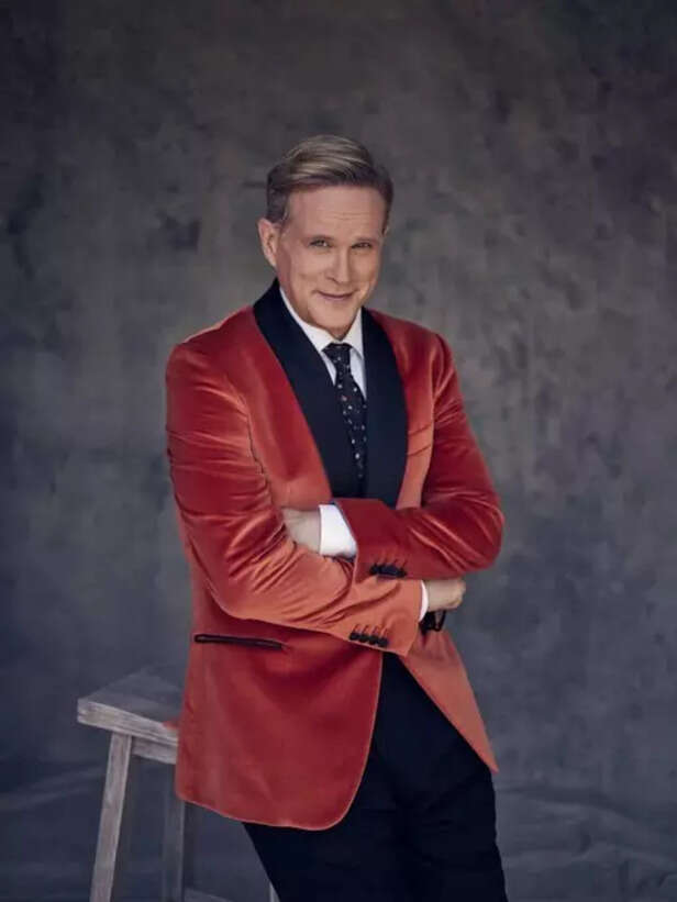 Cary Elwes attends a public appearance