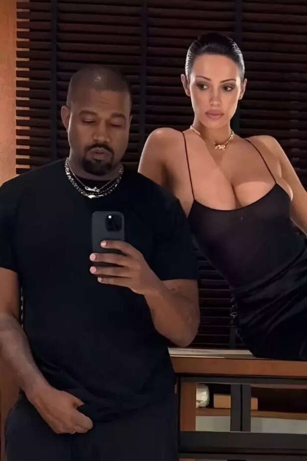 Kanye West applauds Bianca Censori