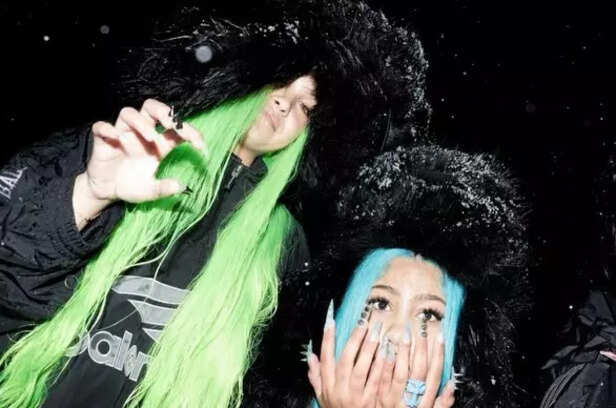 X | @accesskardash | North West Pulls Out Controversial Finger Piercing Just Weeks After Responding to Backlash