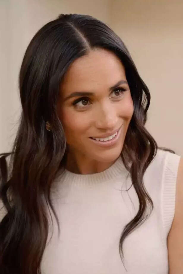 Meghan Markle appears in Close Personal Friends cameo
