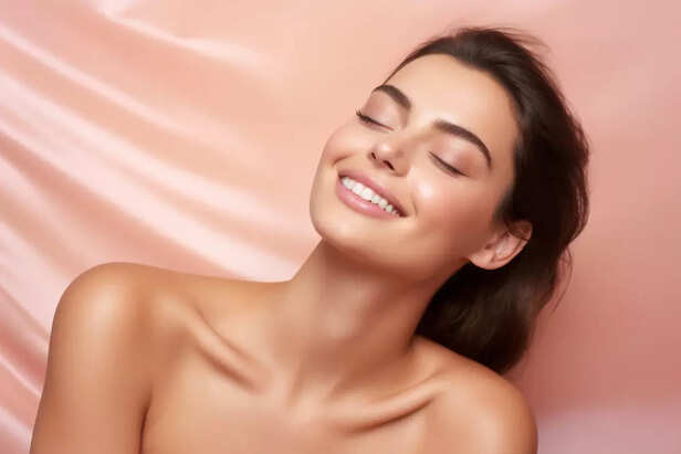 Supports Skin Glow and Hormonal Balance