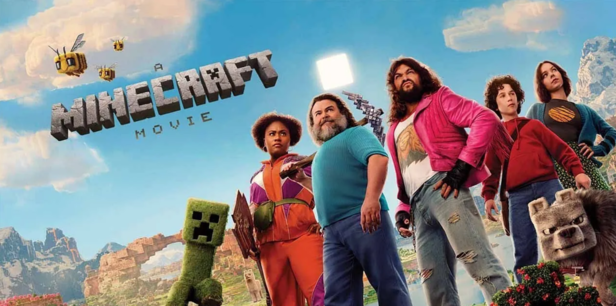 X/@DiscussingFims | Minecraft surprised everyone