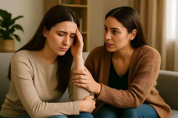 Freepik | An echoist avoids attention, downplay their feelings, and would rather suffer in silence than risk being seen as “too much”.