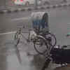 Haunted Or Not? Rickshaw Rolls Onto The Road By Itself In Viral Video ...