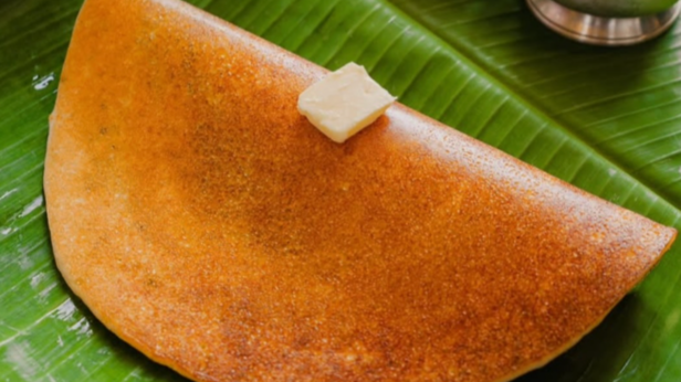 A Benne Dosa That is Served in Mumbai | Instagram - @thebennedosaoffical