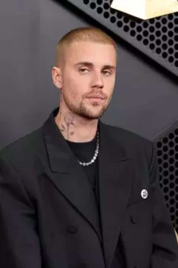 X| @_inmusic_| Justin Bieber attends the #GRAMMYs 2026.