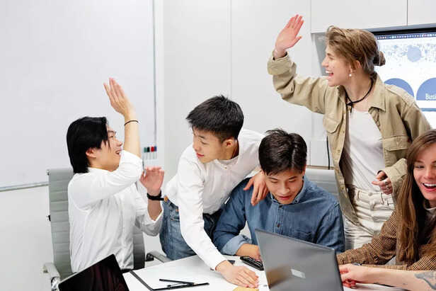 Choosing the Right Friends