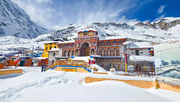 Chamoli, Jan 31 (ANI): A view of Badrinath temple after a fresh spell of snowfal...