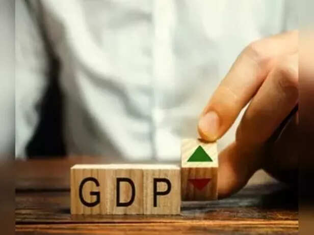 India’s GDP to grow 6.7 pc to 7 pc through 2027, Global growth at 3.2 pc