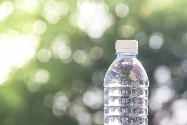 सफेद ढक्कन क्या कहता है?