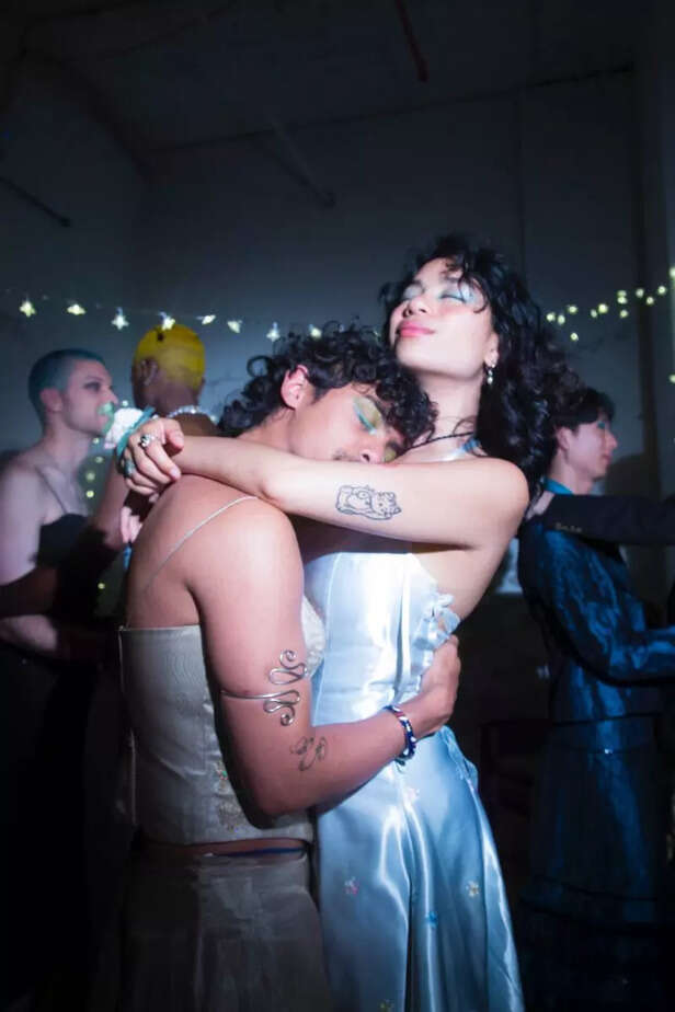 Freepik |  While intensity doesn’t equal love, the complete absence of desire isn’t healthy either.