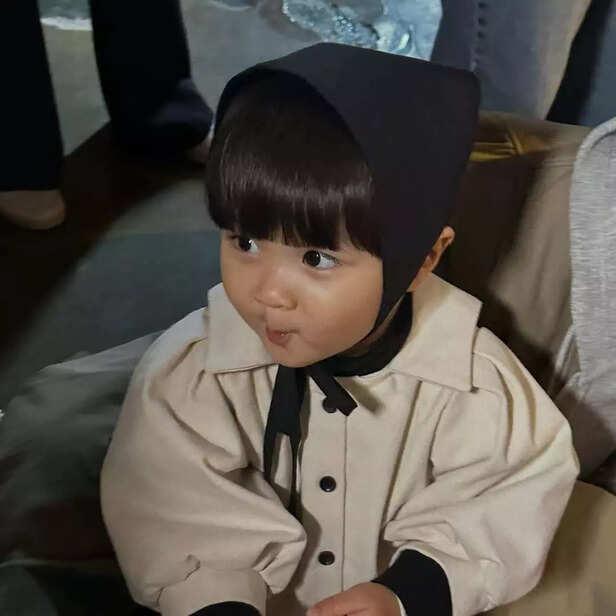 Baby Woo‑ju steals hearts in Our Universe, but AI rumors have fans demanding the truth behind the toddler star.