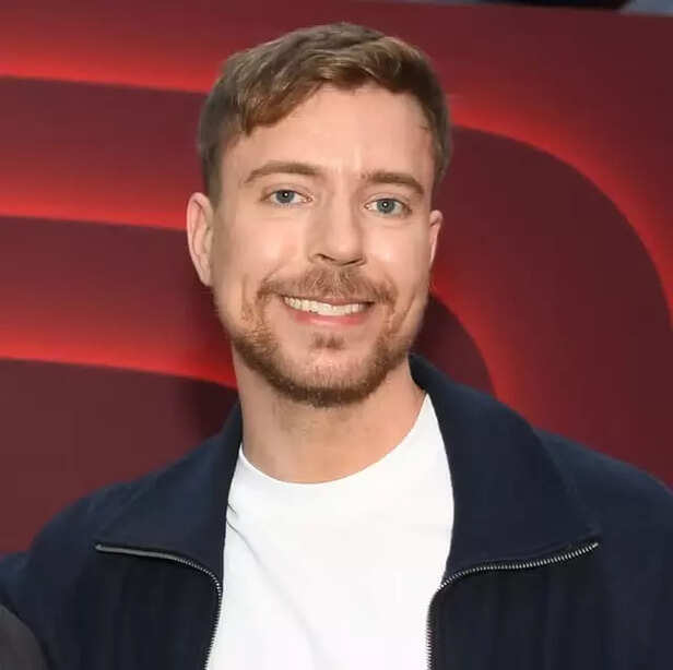 ‘She wants his clout’: Fans debate as ROSÉ and MrBeast’s unexpected pairing steals the spotlight at Super Bowl 2026