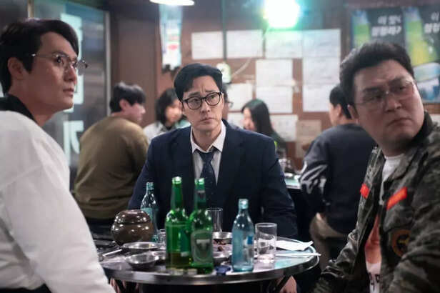 X/@Manhwa_updates | Manager Kim is based on the popular Naver webtoon.