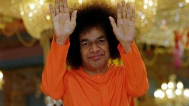 Sai Baba | Instagram - @_satya_sai_baba_