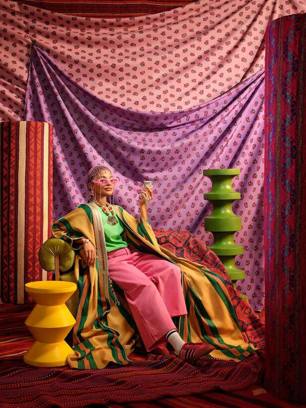 Pinterest | Pendulum has swung so hard it has knocked the neutral-toned vase off the table.