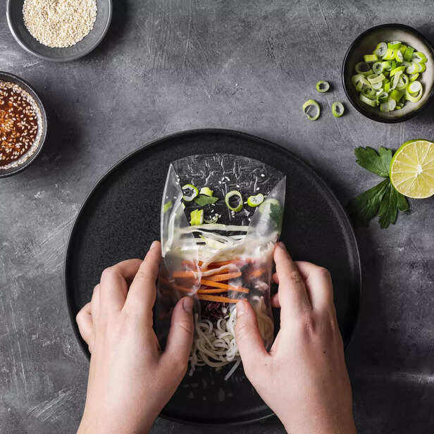 Freepik | Gen Z’s Latest Obsession: Eating Plastic to Lose Weight?