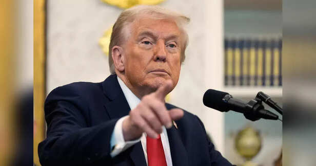 ​Donald Trump reacted strongly to a Supreme Court ruling on tariffs​