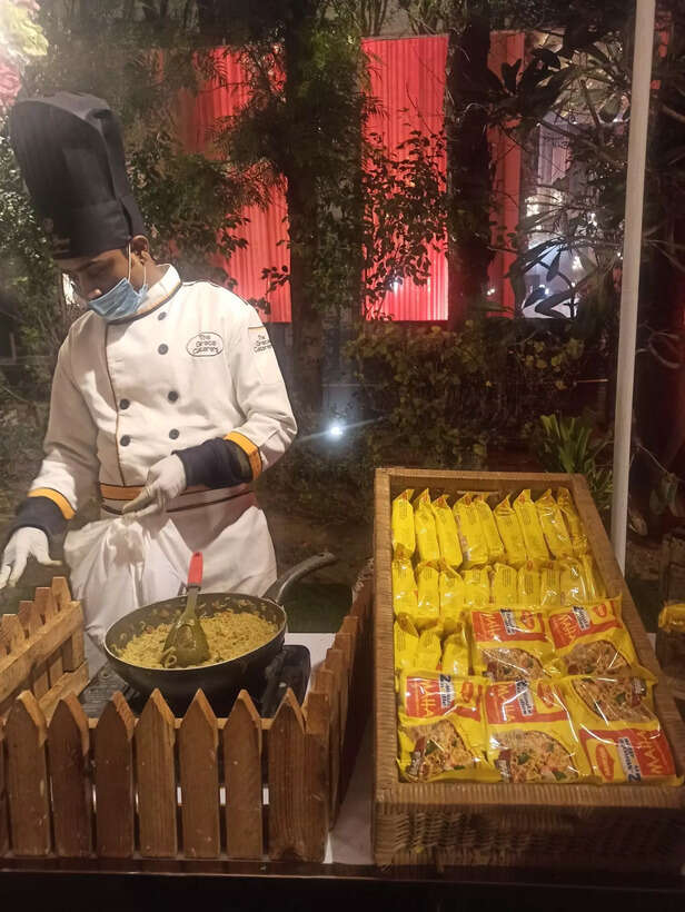 X | @somyalakhani | Maggi stall at a Shaadi