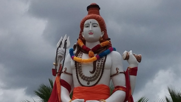 Lord Shiva's Sculpture at Mukti Gupteshwar Temple | Facebook - @Unofficial: Temples