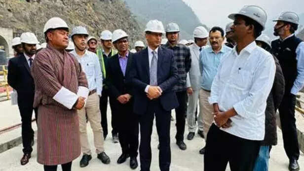 पुनात्सांगचू-1 एचईपी का दौरा