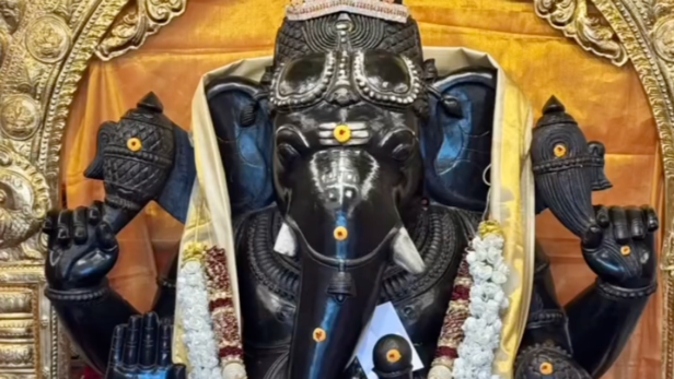 Idol of the Lord at Anbu Vinayagar Temple | Instagram - @christchurchhindutemple