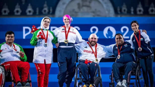 हजारों लोगों की प्रेरणा बनी शीतल