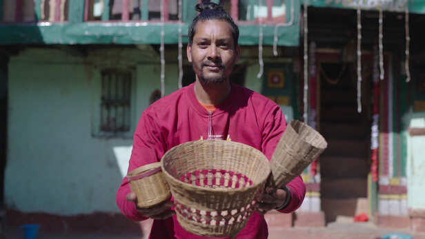 रिंगाल बाँस की बुनाई