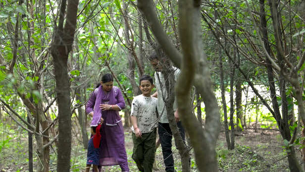 गाँव के लोगों को भी मिल रहा स्थानीय स्तर पर रोजगार