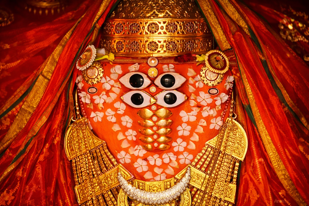 Maa Ashapura’s Idol