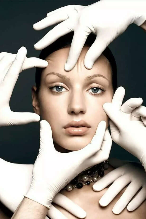 Pinterest | Today’s celebrity beauty looks noticeably softer. Faces appear smoother, fresher and somehow more “natural”.