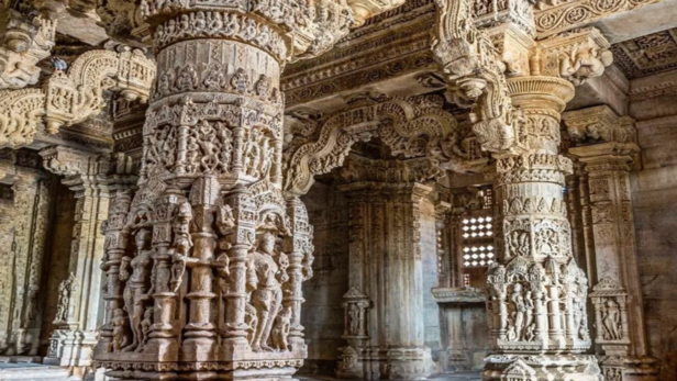 An Interior Image of Sahastra Bahu Temple | Instagram - @beautyofindiainsta