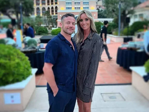 Current Relationship Status and Warren Brown Wife Updates