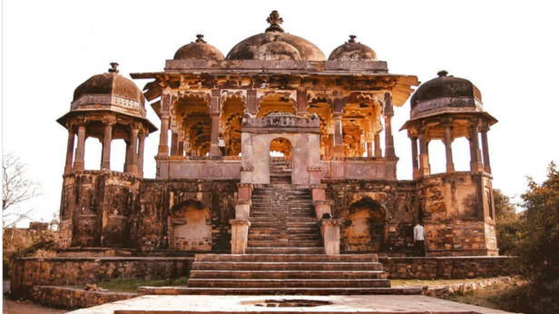 Ranthambore Ganesh Temple | Instagram - @rajasthan_mobigraphers