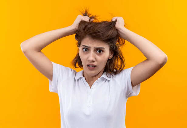 Hairfalls Becomes Warning        (Image Credit: Freepik)