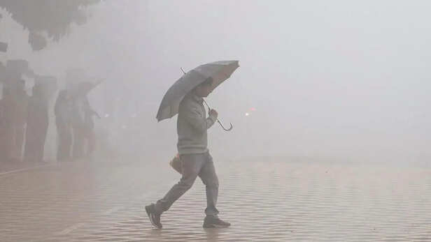 पहाड़ों में भी मौसम खराब