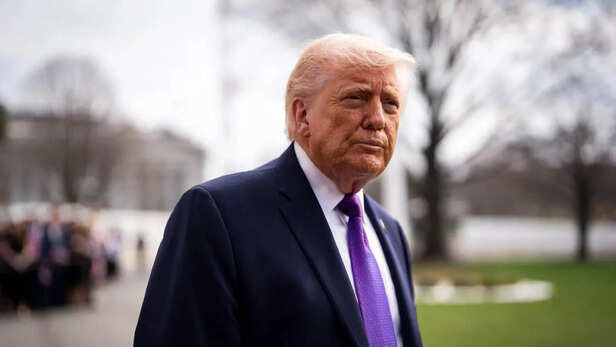 ​Trump said that all US ships, aircraft and military personnel, along with additional ammunition and weaponry, will stay deployed near Iran​