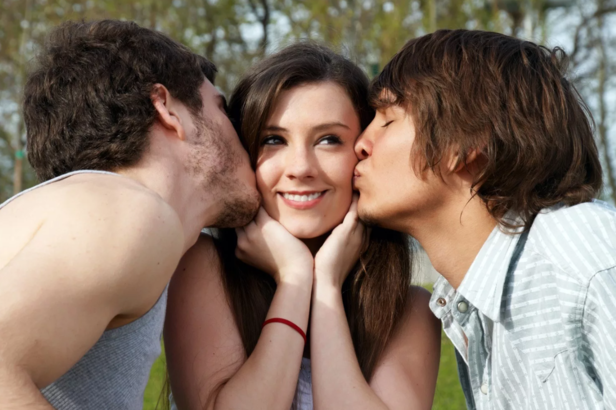 Pinterest/yoboibouncyyyhehe | Both partners must feel secure, respected, and genuinely interested in the idea