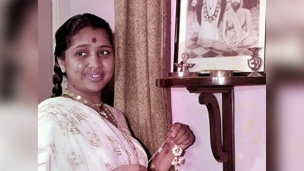 यंग ऐज में आशा भोसले