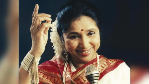 आशा भोसले, दिग्गज गायिका