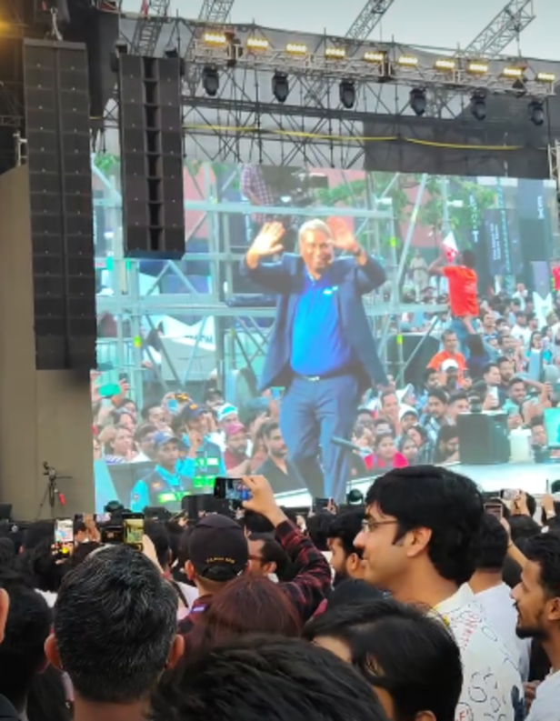 Instagram| @prajjwal_bhatia| HCL event turns viral after employee’s question