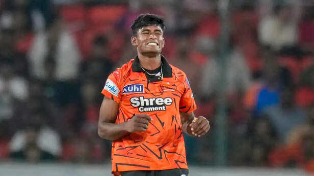 हैदराबाद सनराइजर्स के खिलाड़ी साकिब हुसैन