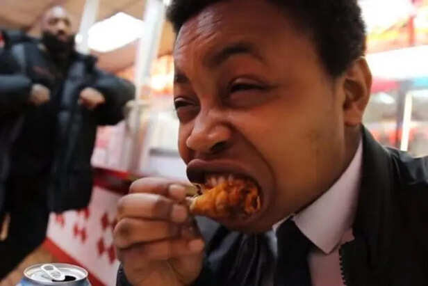 X | Social media might be sabotaging your appetite without you realising.