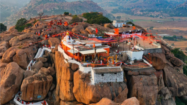 Hampi Anjaneya Temple | Instagram - @shivu_gouda45